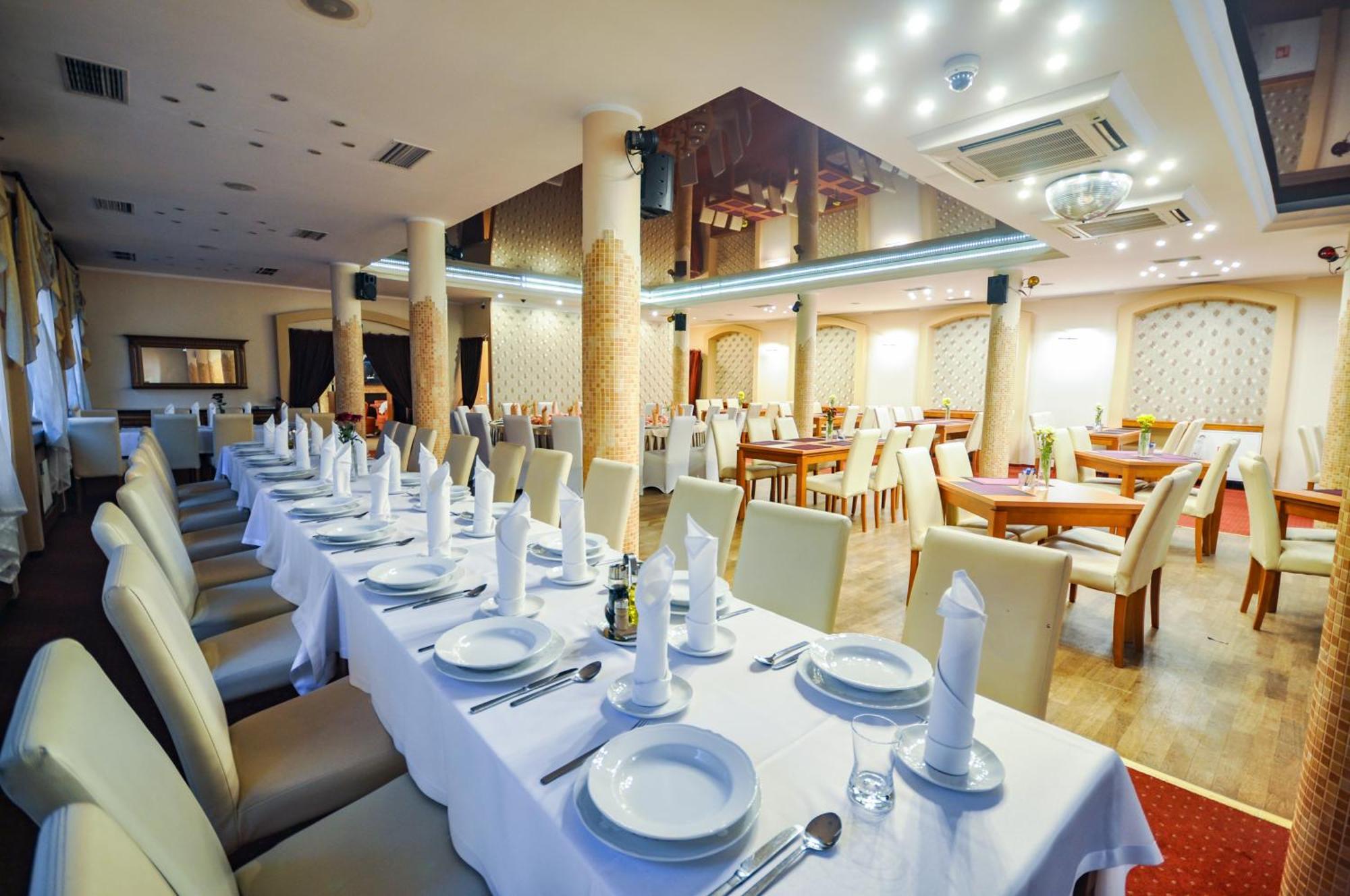 Hotel Trzy Swiaty Spa & Wellness Rajska Wyspa Gliwice Esterno foto