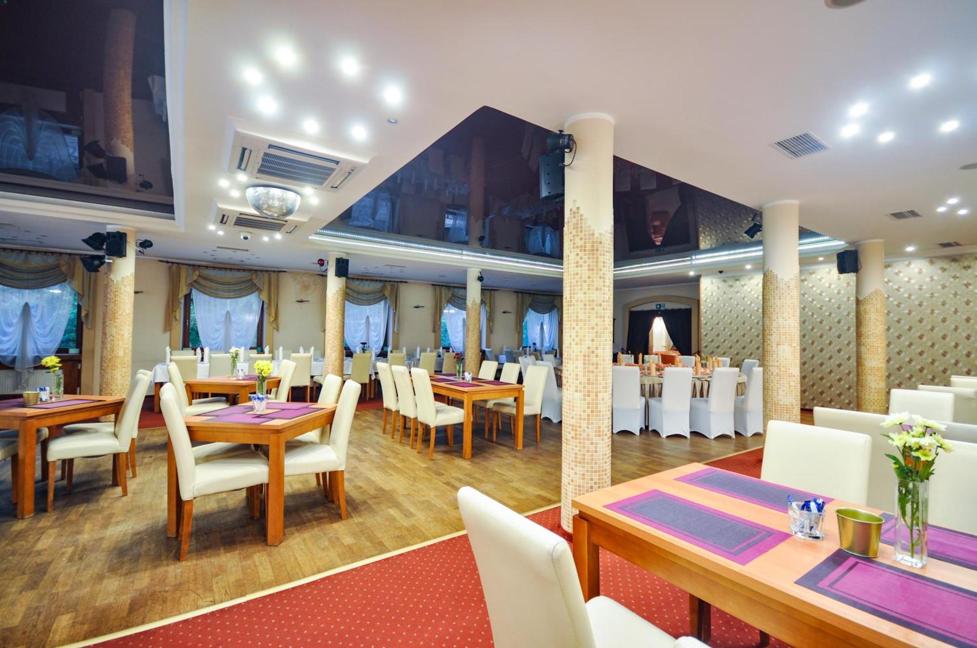 Hotel Trzy Swiaty Spa & Wellness Rajska Wyspa Gliwice Esterno foto
