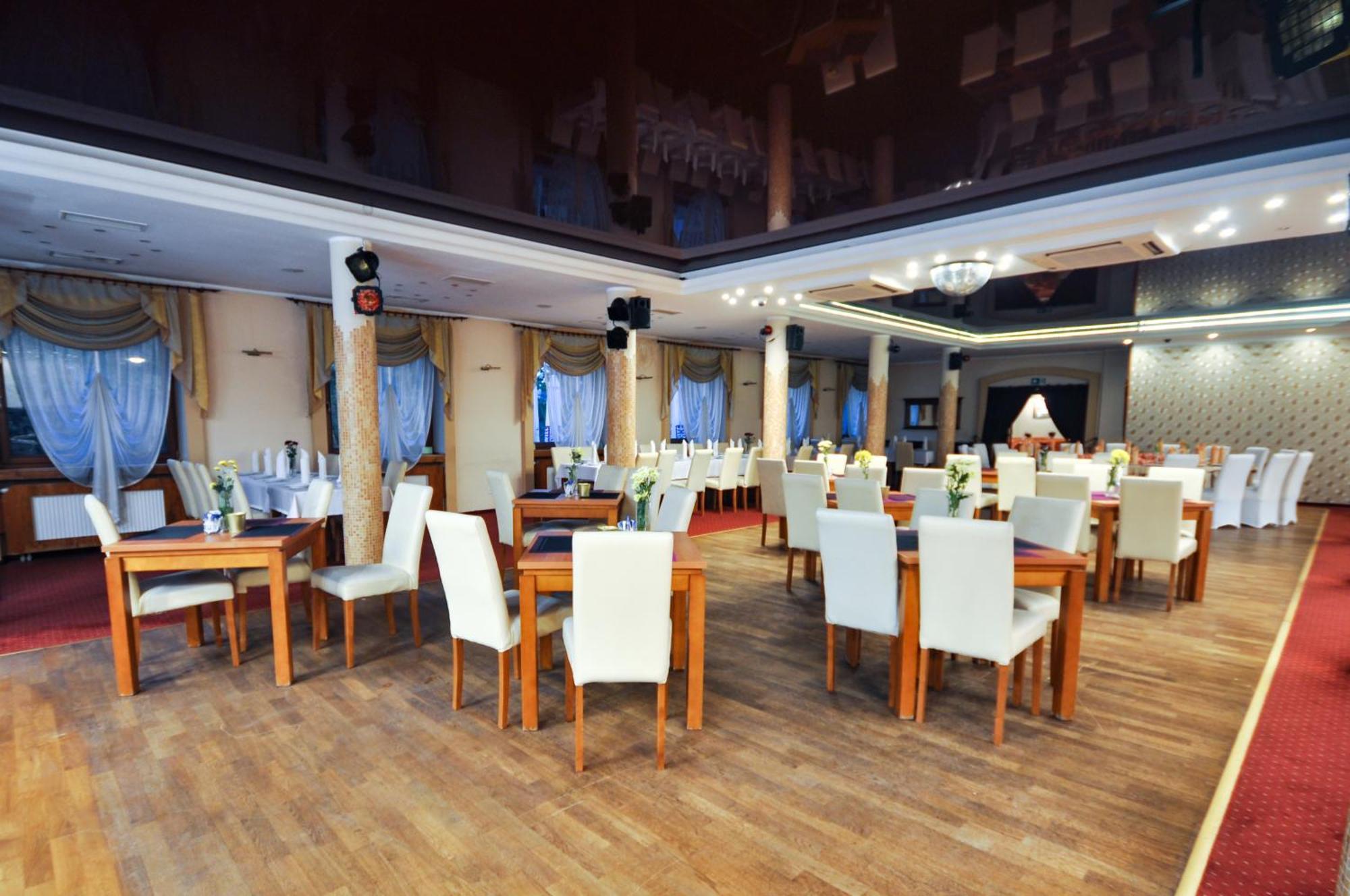 Hotel Trzy Swiaty Spa & Wellness Rajska Wyspa Gliwice Esterno foto