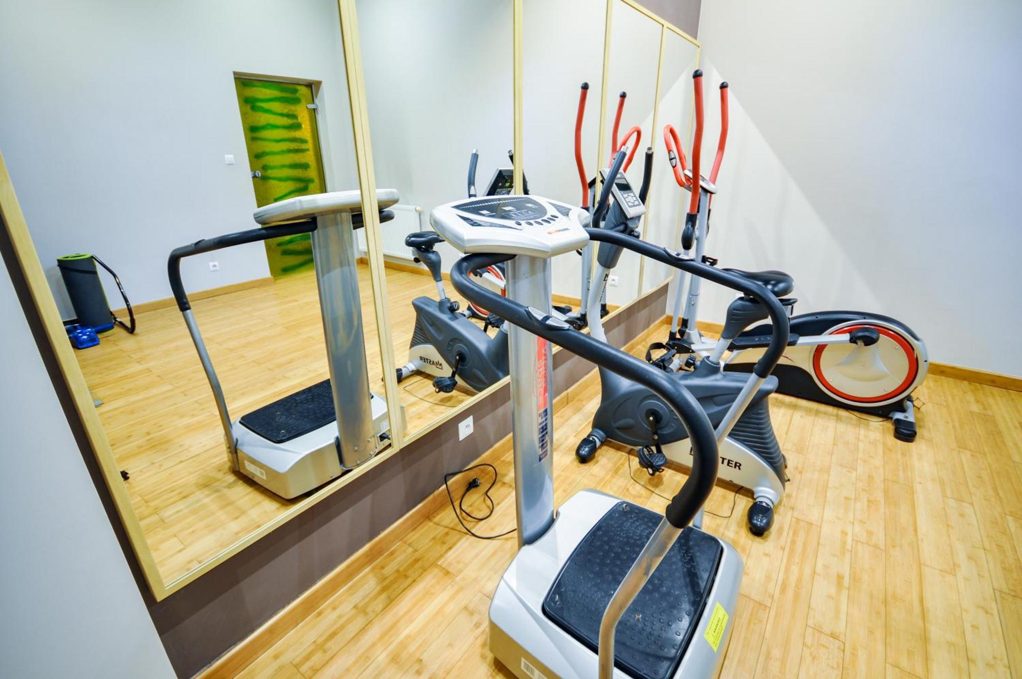 Hotel Trzy Swiaty Spa & Wellness Rajska Wyspa Gliwice Esterno foto