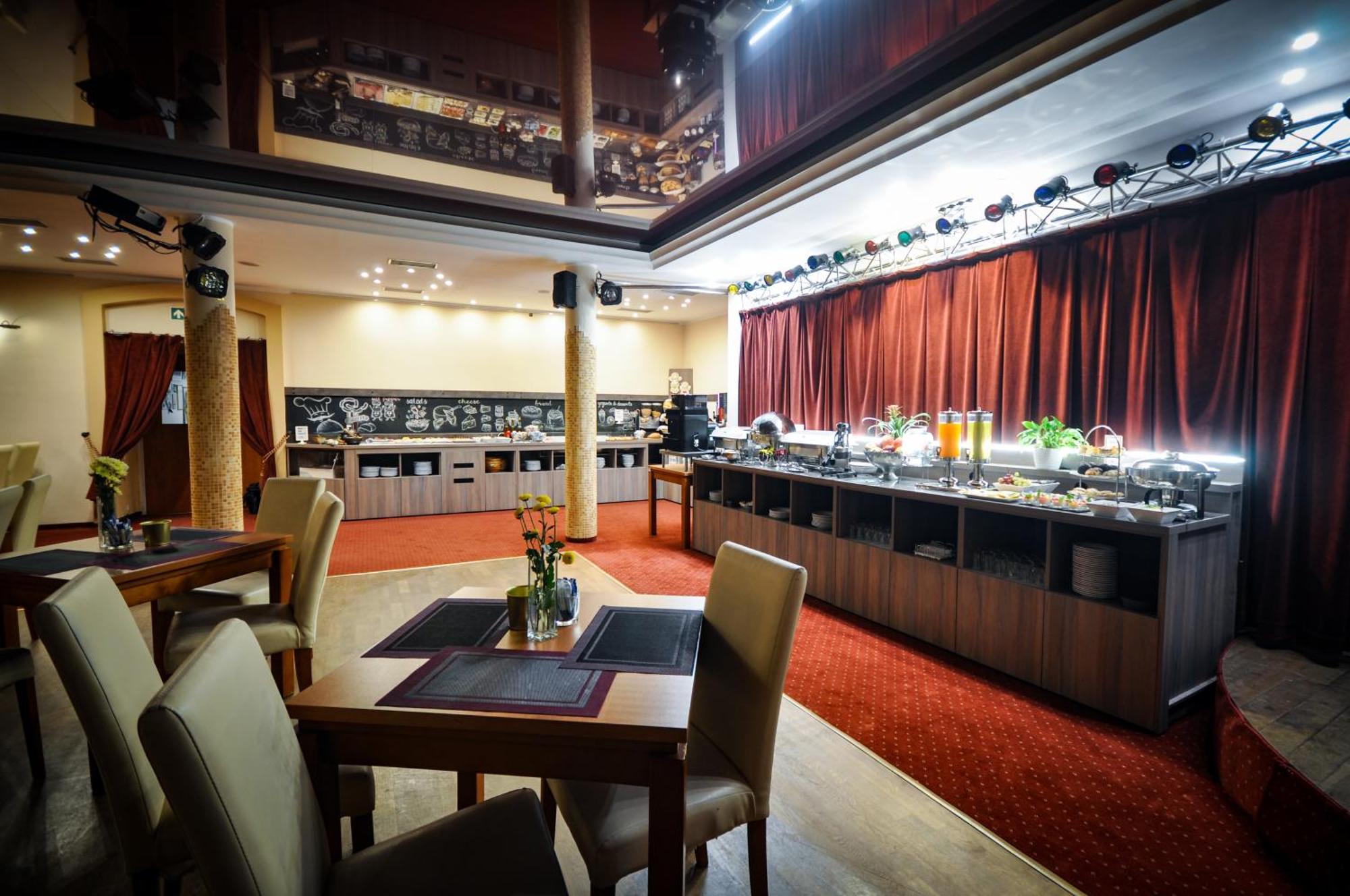 Hotel Trzy Swiaty Spa & Wellness Rajska Wyspa Gliwice Esterno foto