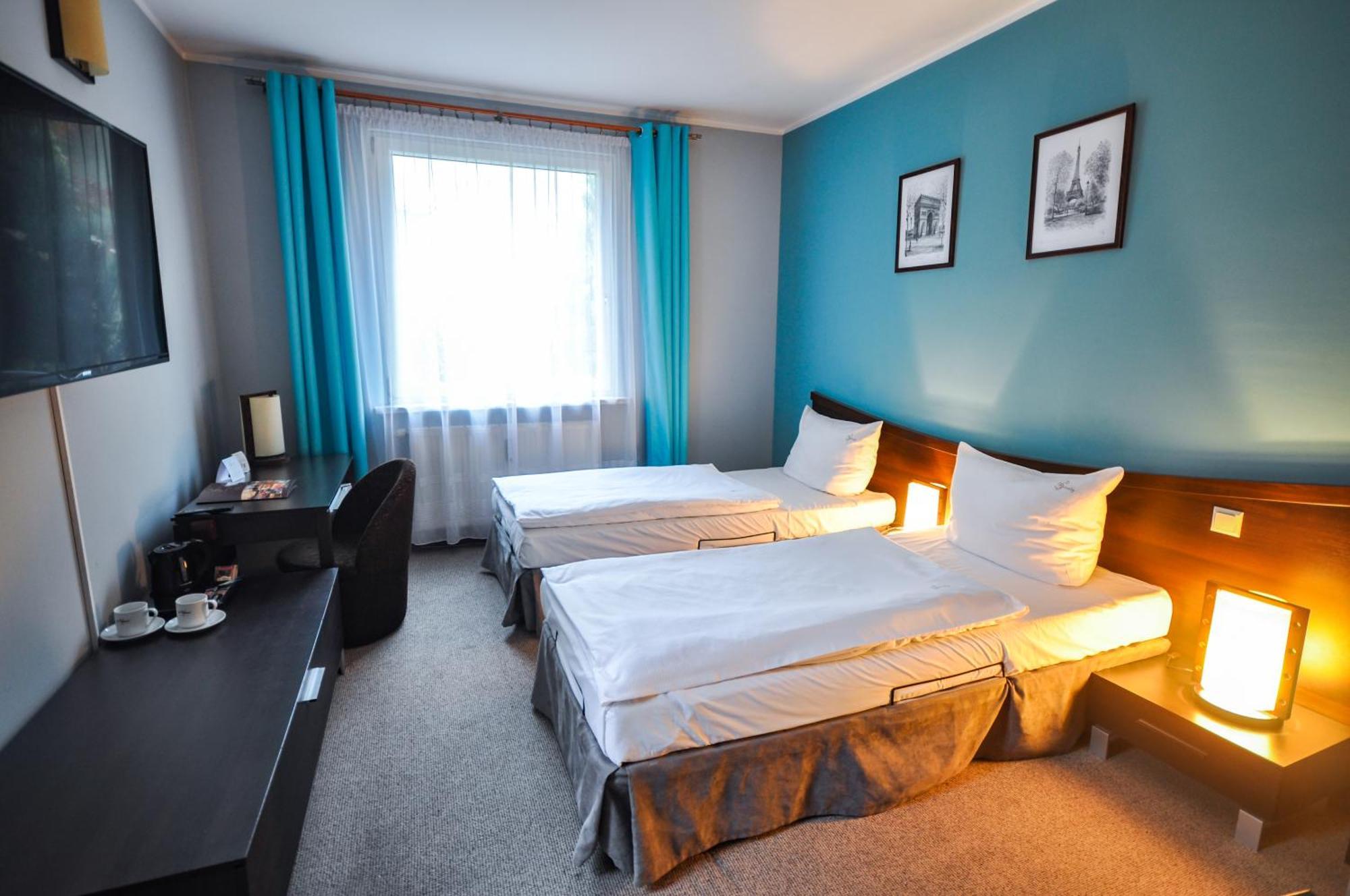 Hotel Trzy Swiaty Spa & Wellness Rajska Wyspa Gliwice Esterno foto