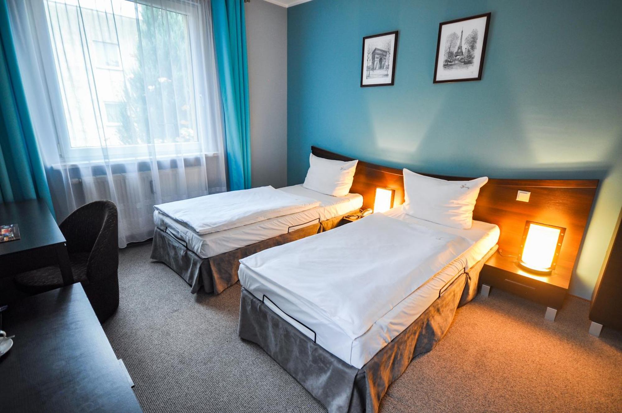 Hotel Trzy Swiaty Spa & Wellness Rajska Wyspa Gliwice Esterno foto