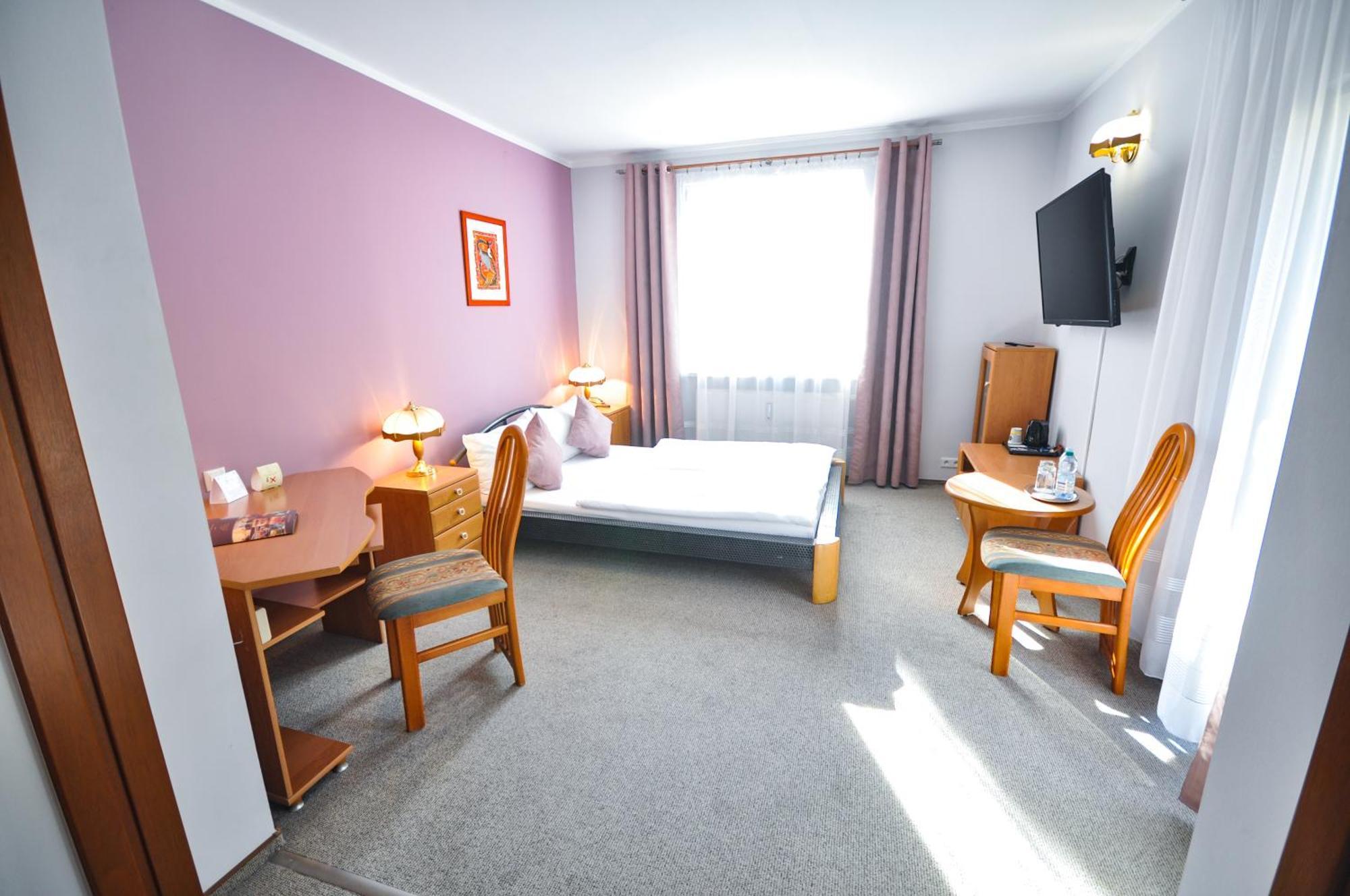 Hotel Trzy Swiaty Spa & Wellness Rajska Wyspa Gliwice Esterno foto